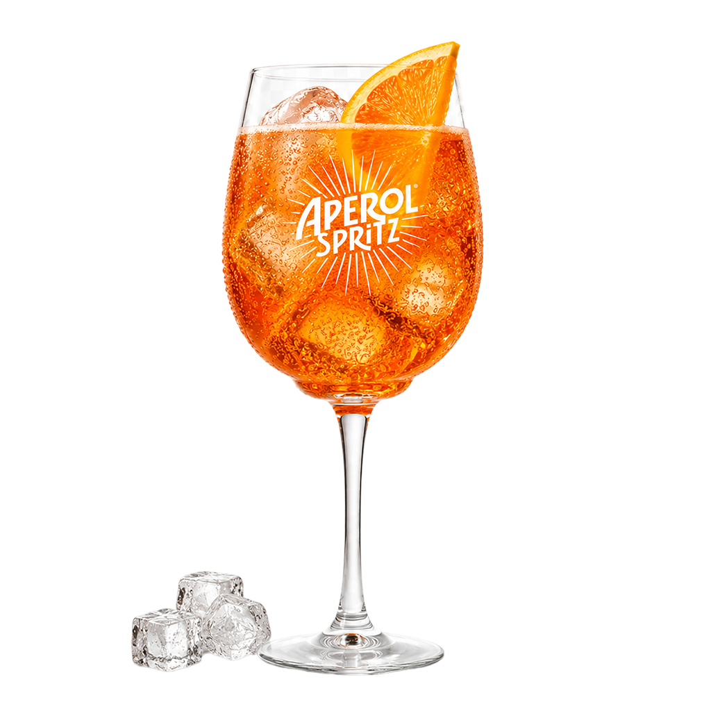 Verre d’Aperol Spritz avec tranche d’orange